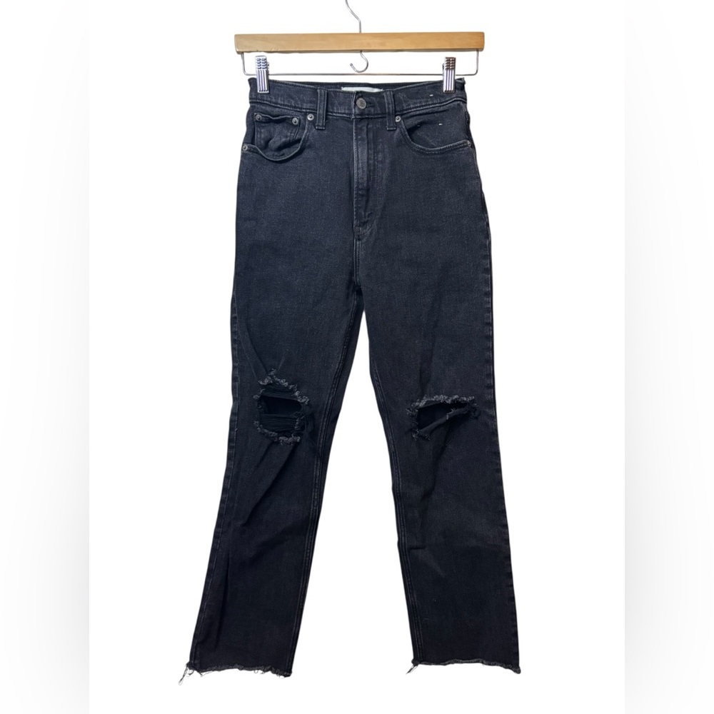 ABERCROMBIE & FITCH | the ankle straight ultra high rise black jeans 26 2R 2 R